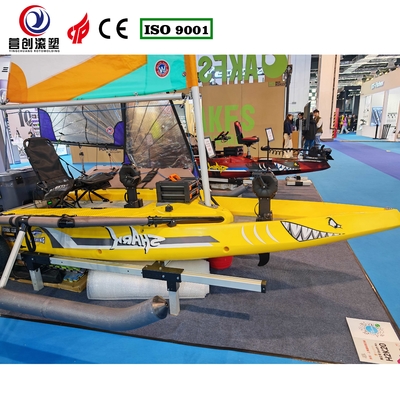 Valor caro Instalaciones de entretenimiento Barco de vela de entretenimiento Molde personalizado para la producción de diapositivas asequibles